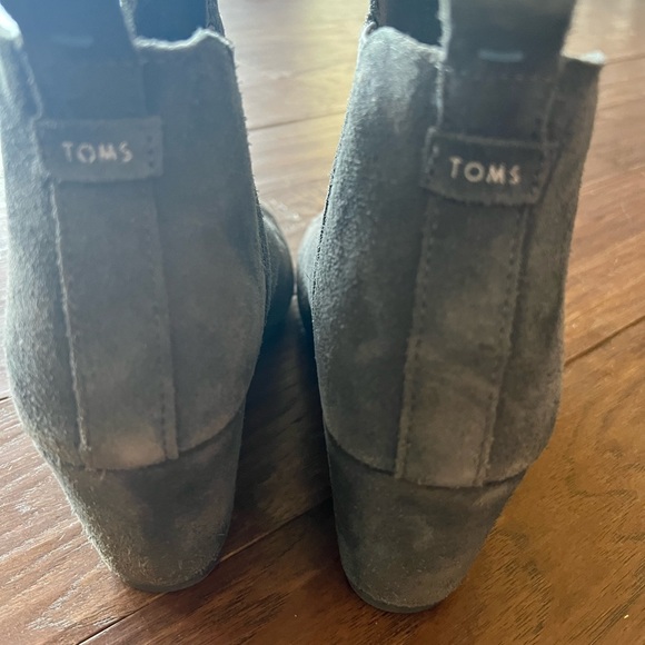 Tom’s size 10 forged iron grey - Picture 4 of 5